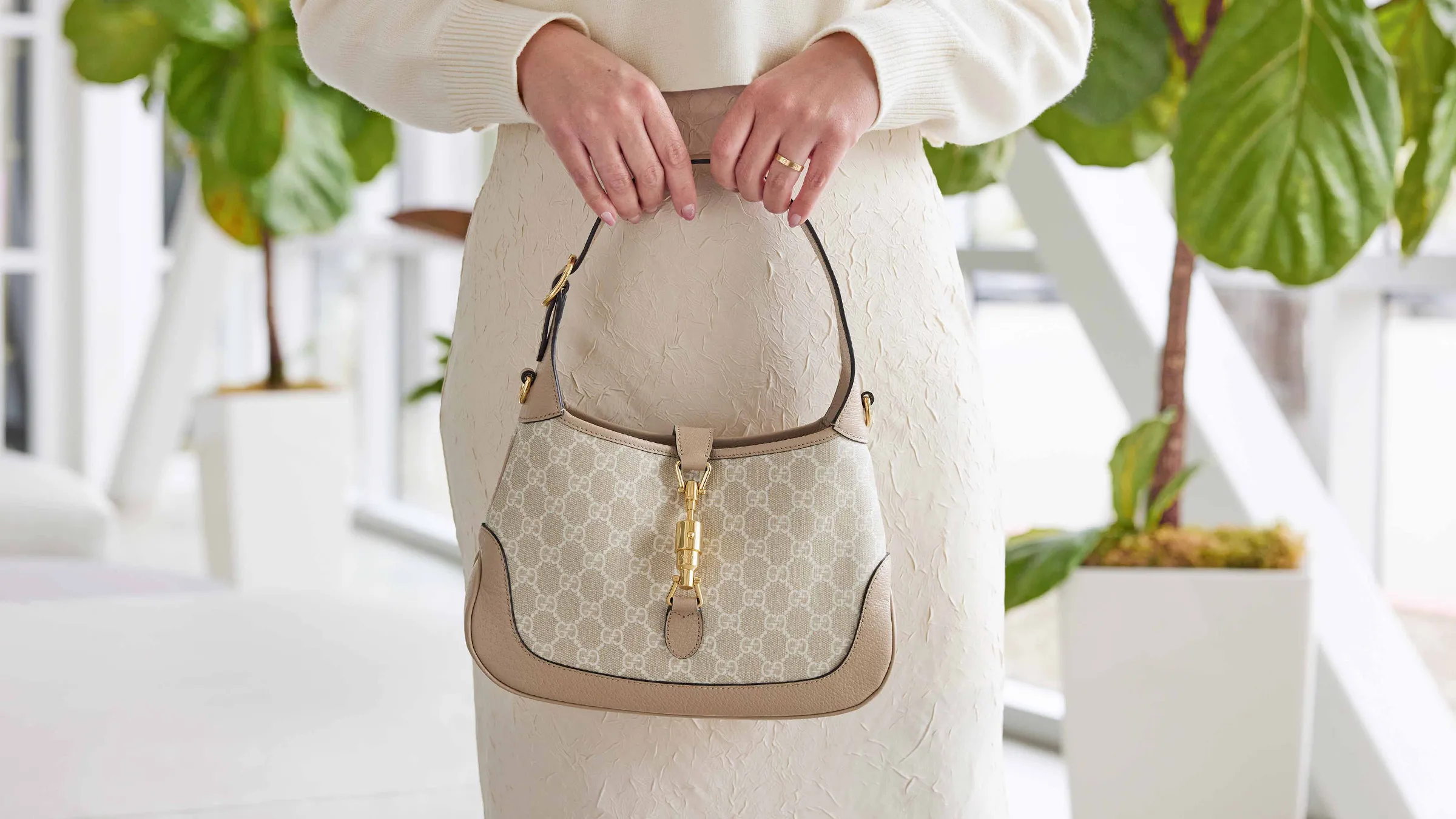 The Gucci Jackie Bag: A Versatile and Timeless Accessory for Every Occasion