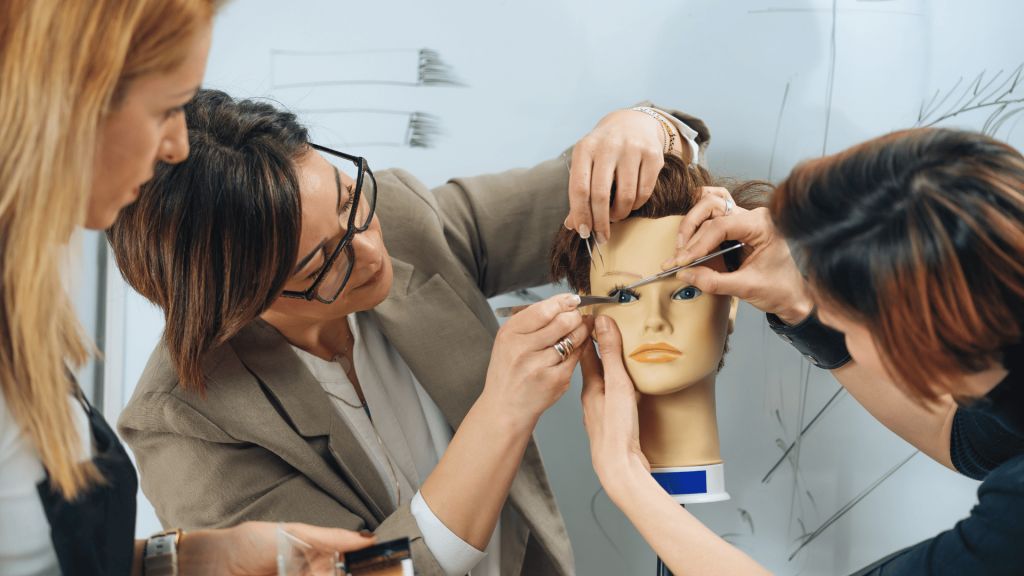 Master the Art of Brows: Why a Brow Henna Course Is a Must for Aspiring Beauty Professionals